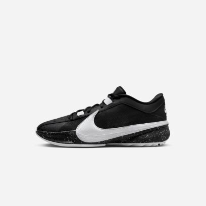 Chaussures de Basketball Freak 5 pour Homme