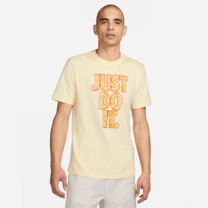 t shirt nike sportswear jaune homme fq3796 744