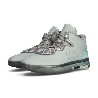 Way Of Wade 1 Statue - Grey