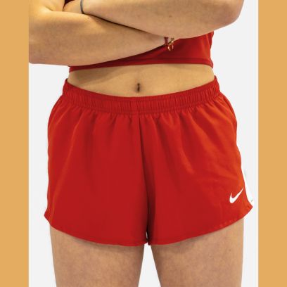 NT0304-657 Short Nike Stock Fast 2 inch Rouge pour Femme
