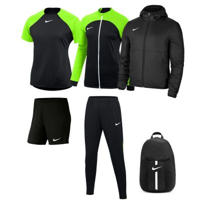 Set producten Nike Academy Pro voor Vrouwen. Trainingspak + Jersey + Korte broek + Parka + Tas (6 artikelen)