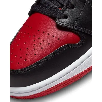 Scarpe jordan nere e rosse store