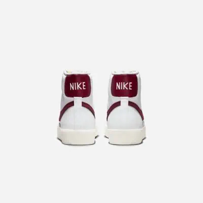 Nike Blazer 77 Vintage Scarpe da uomo bianche e rosse EKINSPORT