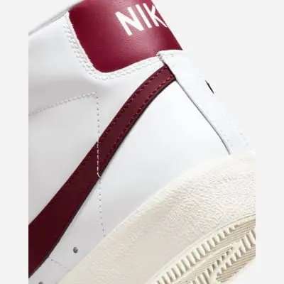 Nike blazer bianche e rosse top