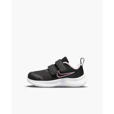 Nike 3 strap shoes top