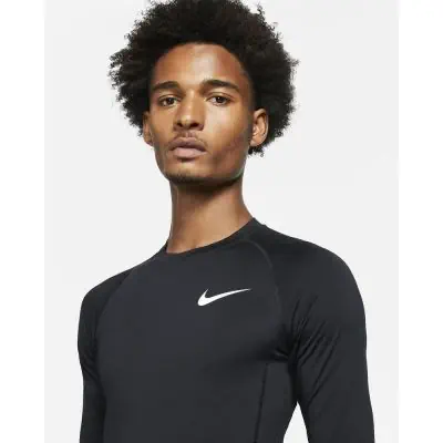 Nike pro maglia online