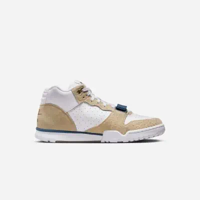 Mens beige nike trainers best sale