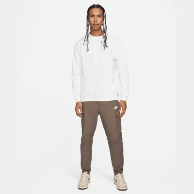 Maglietta a maniche lunghe Nike Sportswear Premium Essentials bianca da uomo EKINSPORT