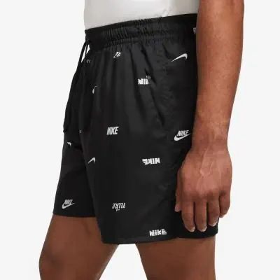 Nike Club Woven Allover Print Flow Shorts fur Manner FB7440 EKINSPORT