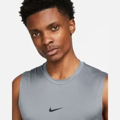 Nike pro dri fit sleeveless hotsell