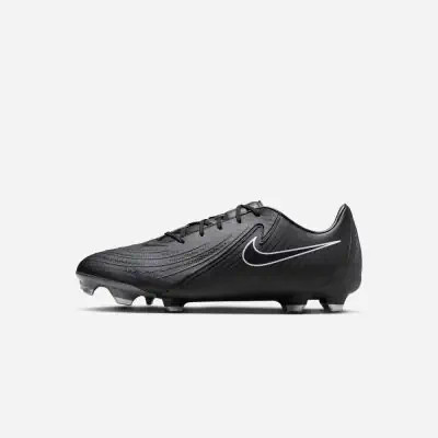 Soccer shoes phantom store