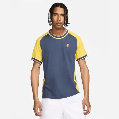 Nikecourt tennis store