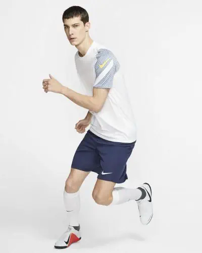 Short Nike Park III pour Homme BV6855 410 Bleu Marine EKINSPORT