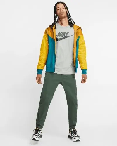 Nike Sportswear Men s Grey Long Sleeve T Shirt EKINSPORT