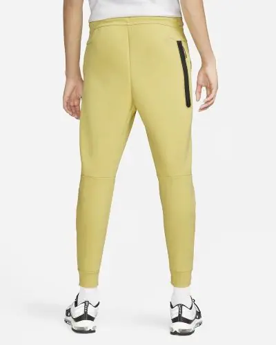 Men s Nike Sportswear Tech Fleece Jogging Pants CU4495 700 Yellow EKINSPORT