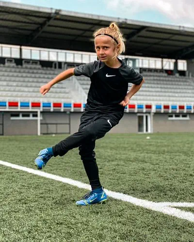 Nike Dri FIT Academy Pro Kids Pants DH9325 014 Black Charcoal EKINSPORT