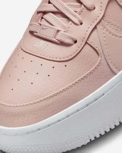 Scarpe Nike Air Force 1 PLT.AF.ORM rosa e bianche da donna EKINSPORT