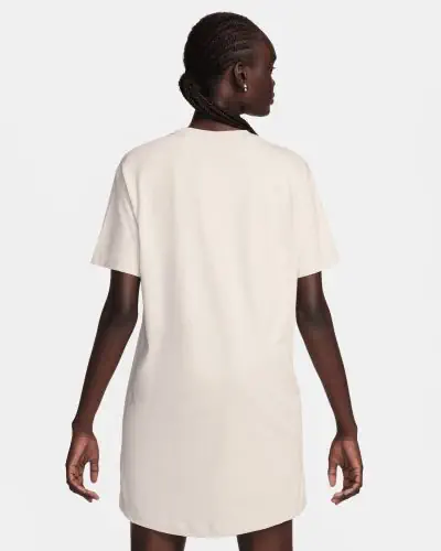Nike Sportswear Women s White Tee DV7882 100 EKINSPORT