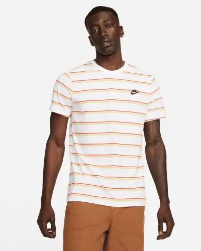 Men s Nike Sportswear Club White T Shirt EKINSPORT