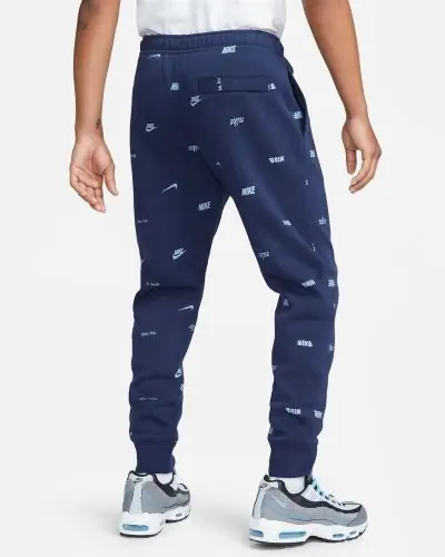 Pantalon de chandal Nike Club Fleece Hombre con estampado Allover azul FB7437 410 EKINSPORT