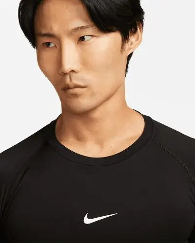 Haut de training Nike Pro Noir pour homme EKINSPORT
