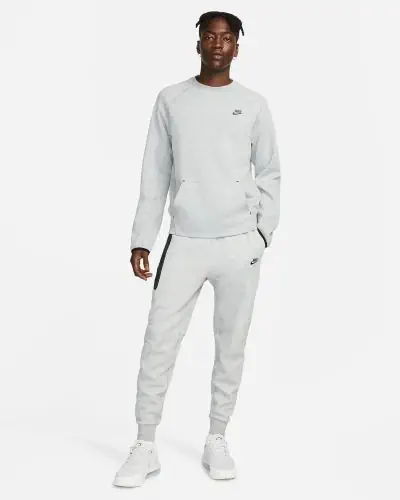 Jogging nike tech fleece gris homme 2025