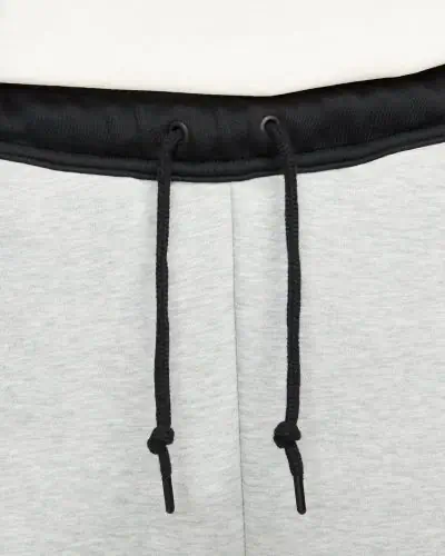 Nike tech fleece pak heren zwart 2025