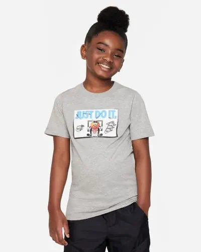 Camiseta nike niño gris online