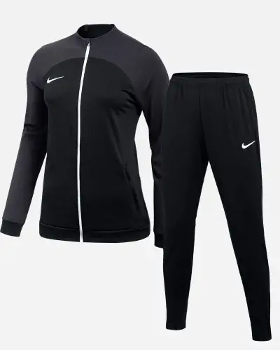 Kit Nike Academy Pro for Female. Track suit EKINSPORT