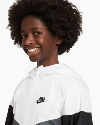 Giacca Nike Sportswear Windrunner bianca con cappuccio per bambini EKINSPORT