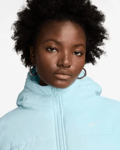 Giacca con cappuccio Nike Sportswear Classic Puffer Blu Therma FIT da donna EKINSPORT