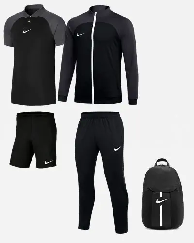 Set producten Nike Academy Pro voor Mannen. Trainingspak Polo Korte broek Tas EKINSPORT
