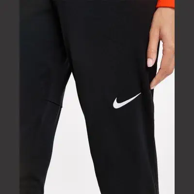 Goalkeeper trousers nike best sale