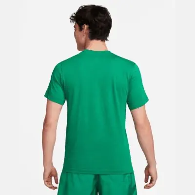 Camiseta Nike Sportswear Club Bottle Green Hombre EKINSPORT