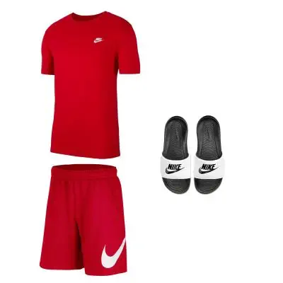 Set di prodotti Nike Sportswear per Maglietta Short