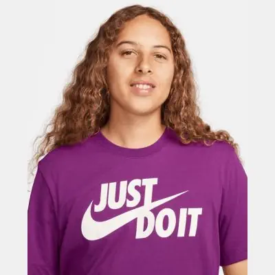 T shirt nike violet new arrivals