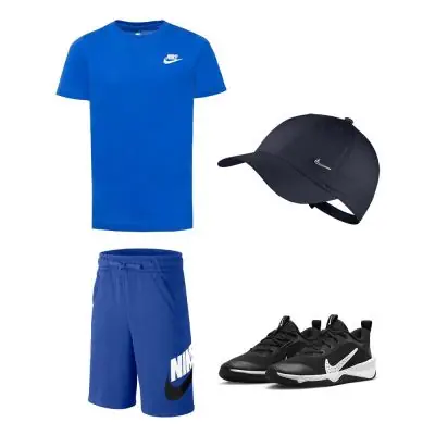 Ensemble été Nike enfant Pack 4 pièces T-shirt Nike Sportswear Short Nike Sportswear Casquette Nike Heritage Chaussures Nike Multi-Court AR5254 CK0509 AV8055 DM9027