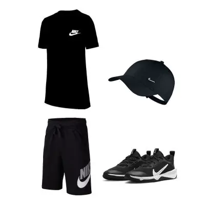 Ensemble été Nike enfant Pack 4 pièces T-shirt Nike Sportswear Short Nike Sportswear Casquette Nike Heritage Chaussures Nike Multi-Court AR5254 CK0509 AV8055 DM9027