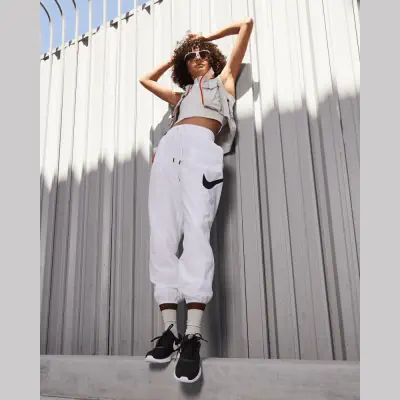 Nike tanjun blanco mujer discount
