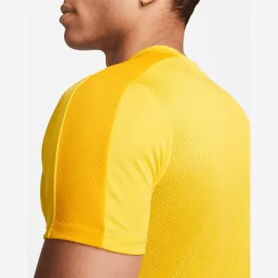 Maglia nike uomo oro store