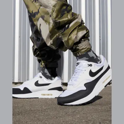 Zapatillas Nike Air Max 1 87 Blanco y Negro Mujer EKINSPORT