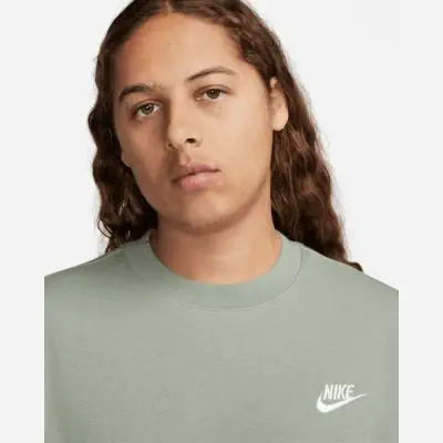 Nike sweater olive green deals