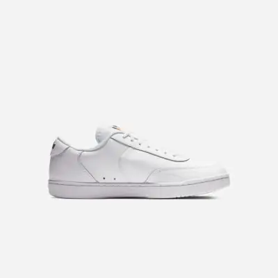 chaussures nike court vintage blanc homme cj1679 101