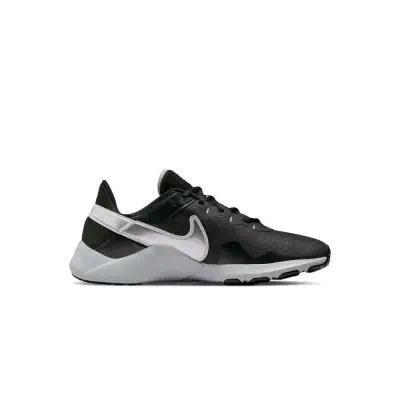 chaussures training nike legend essential 2 homme cq9356 008