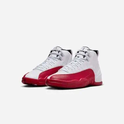 Jordan retro 12 rojo top