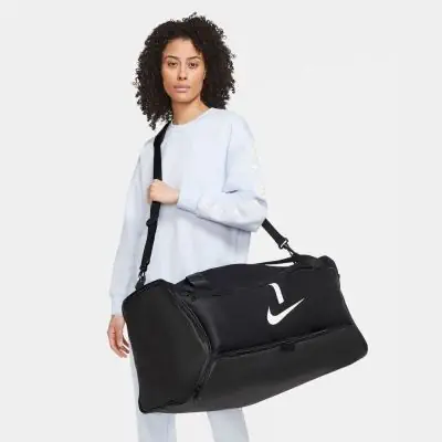 Nike large duffle bag outlet