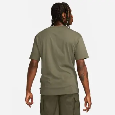 Men's Nike SB Logo Skate Green T-Shirt - CV7539-222 | EKINSPORT Men's Nike SB Logo Skate Green T-Shirt - CV7539-222 | EKINSPORT