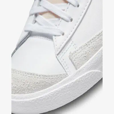 Chaussures Nike Blazer 77 Vintage pour Femme CZ1055 EKINSPORT