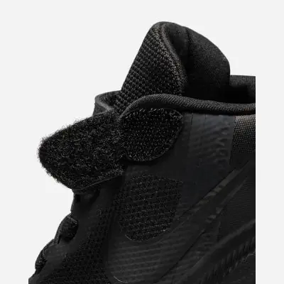 Nike air force runners deals