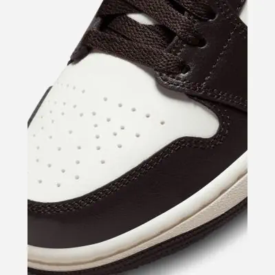 Women s Nike Jordan 1 Low Brown shoes EKINSPORT